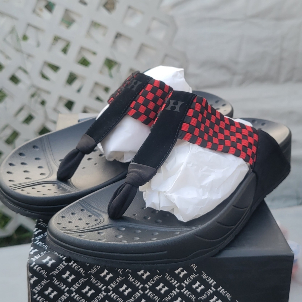 HEAL SANDALS